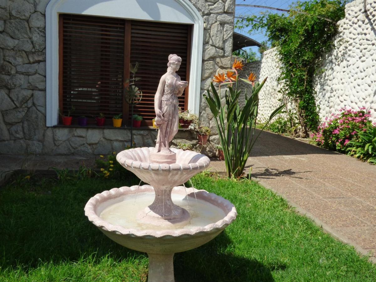 Oasis Cochera Opcional Bahia Blanca Luaran gambar